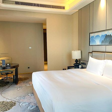 Wanda Realm Longyan Hotel Exterior foto
