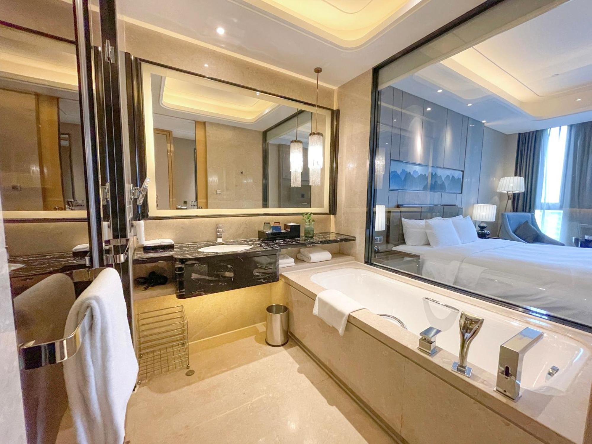 Wanda Realm Longyan Hotel Exterior foto