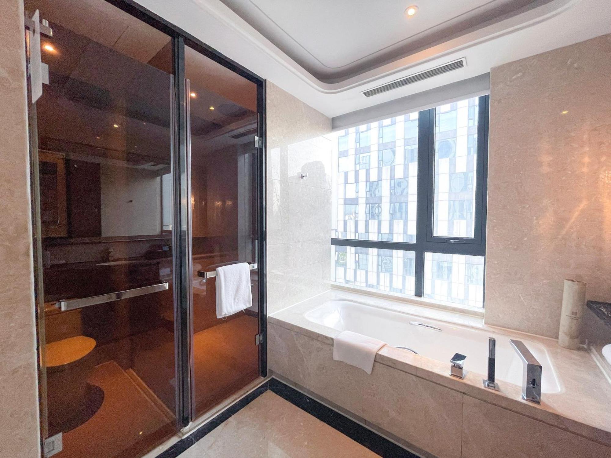 Wanda Realm Longyan Hotel Exterior foto